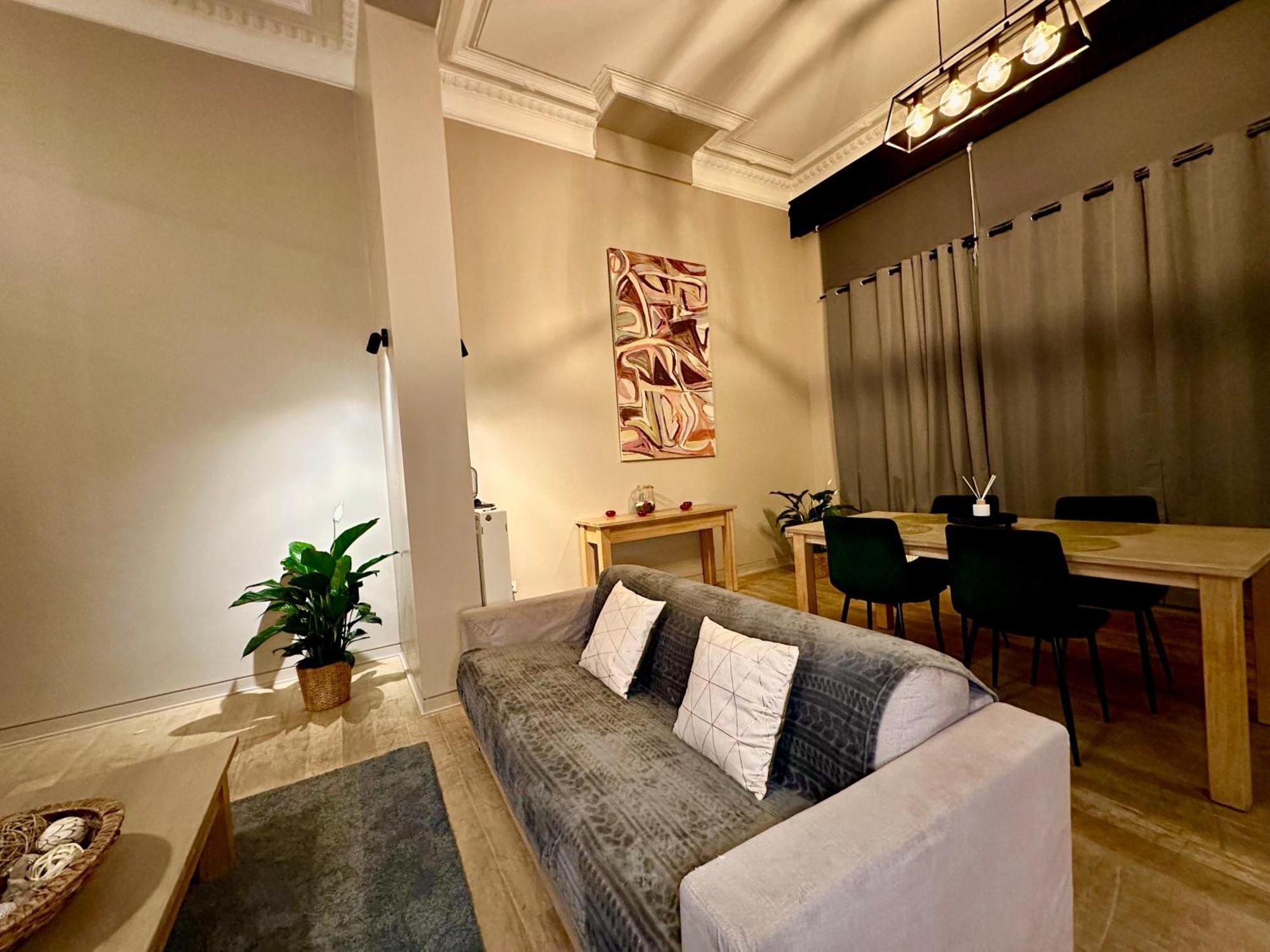 Luxury Suites Castel By Rikas Hotels Антверпен Экстерьер фото