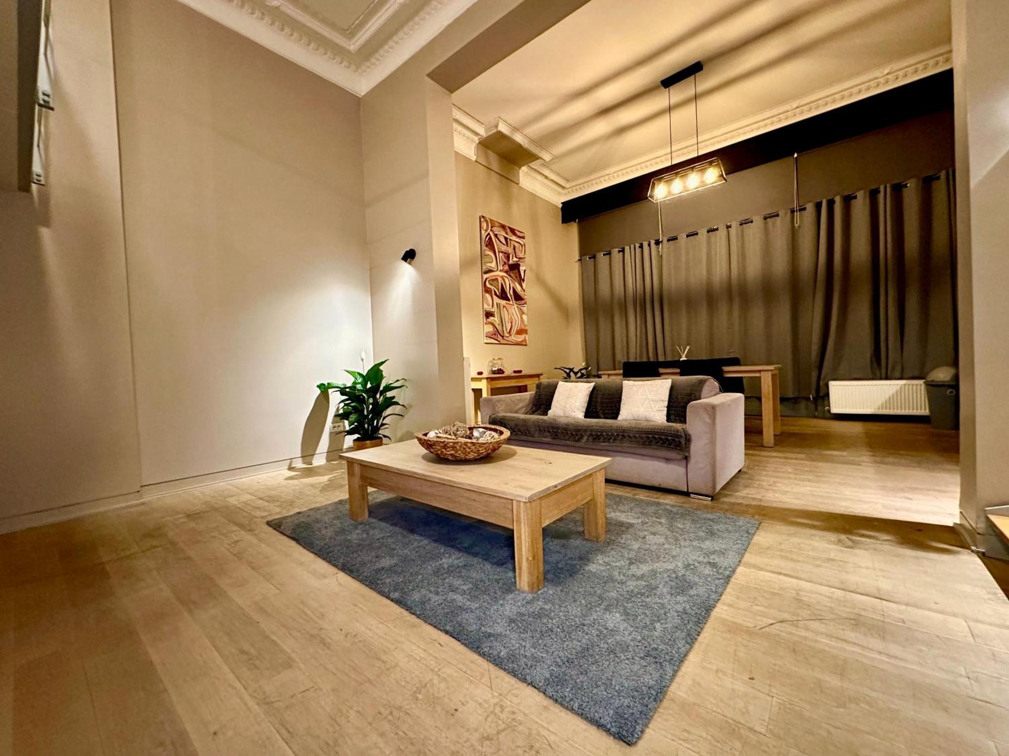 Luxury Suites Castel By Rikas Hotels Антверпен Экстерьер фото