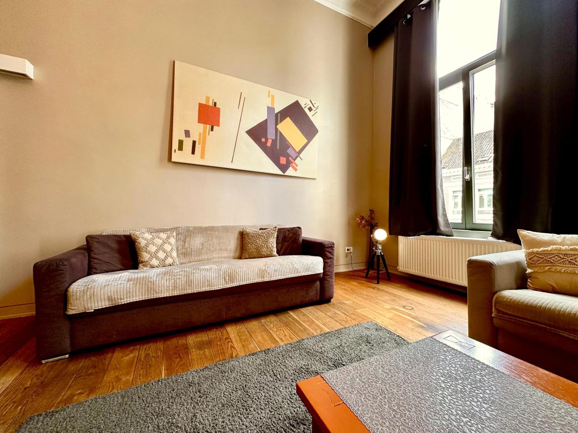 Luxury Suites Castel By Rikas Hotels Антверпен Экстерьер фото